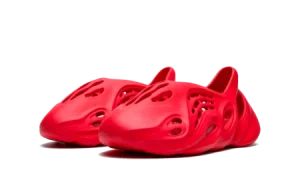Alternative view of FOAM RED