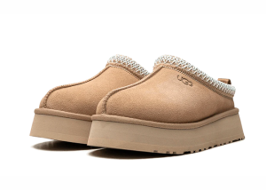 Alternative view of UGG TAZZ SAND